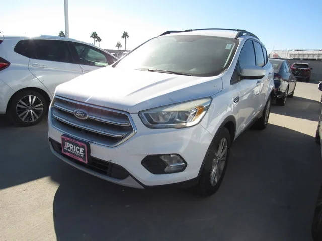 2017 Ford Escape SE FWD photo