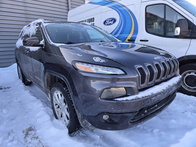 2017 Jeep Cherokee Latitude 4WD photo