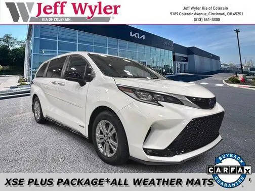 2021 Toyota Sienna XSE AWD photo