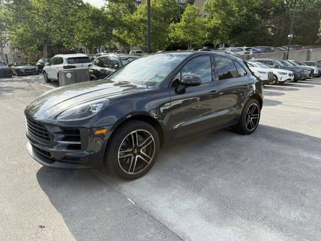 2021 Porsche Macan S AWD photo