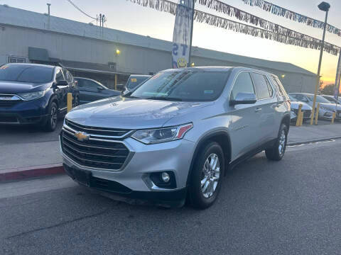 2021 Chevrolet Traverse LT Cloth AWD photo