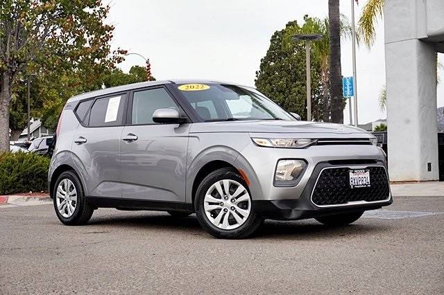 2022 Kia Soul LX FWD photo