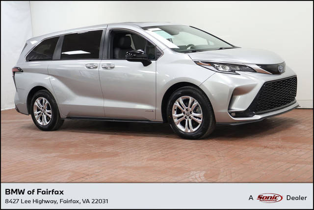 2021 Toyota Sienna XSE AWD photo