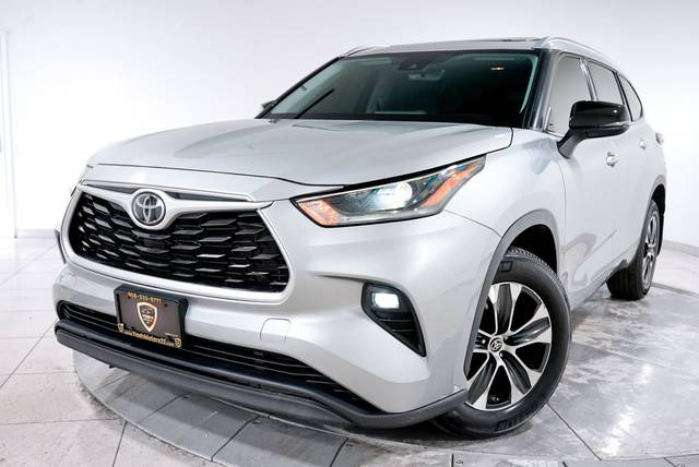 2021 Toyota Highlander XLE AWD photo