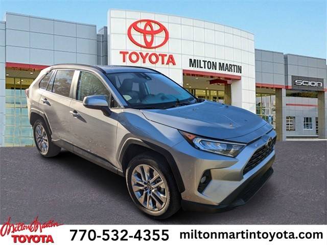 2021 Toyota RAV4 XLE Premium FWD photo