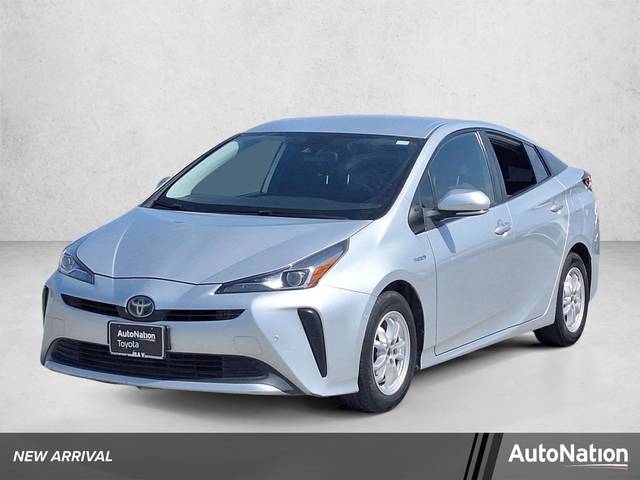 2022 Toyota Prius LE FWD photo