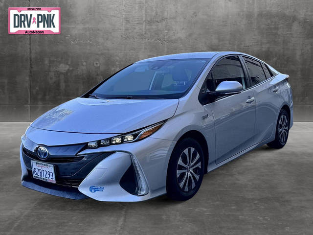 2022 Toyota Prius Prime XLE FWD photo