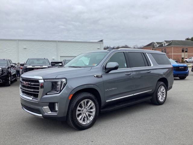 2021 GMC Yukon XL SLT 4WD photo