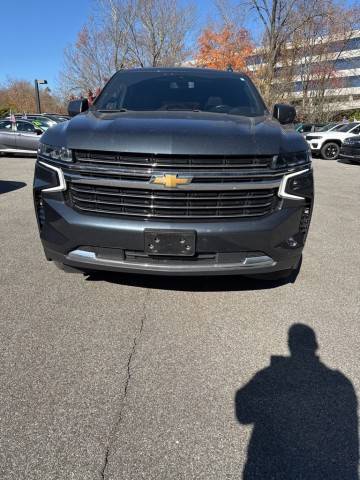 2021 Chevrolet Suburban LT 4WD photo