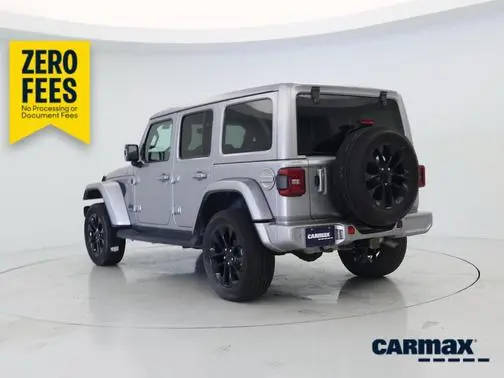 2021 Jeep Wrangler Unlimited Unlimited Sahara High Altitude 4WD photo