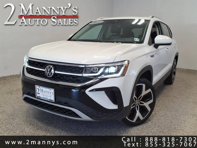 2022 Volkswagen Taos SEL AWD photo