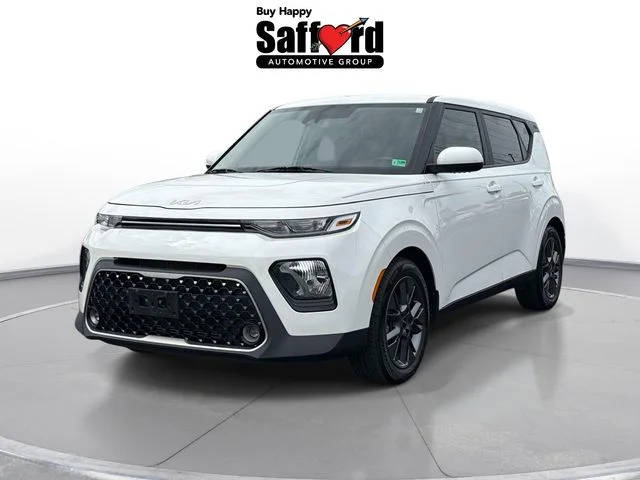 2022 Kia Soul EX FWD photo