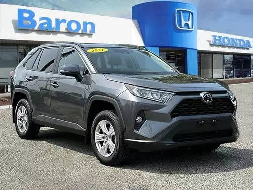 2021 Toyota RAV4 XLE AWD photo