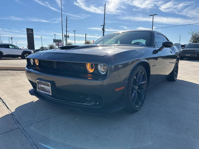 2021 Dodge Challenger R/T RWD photo