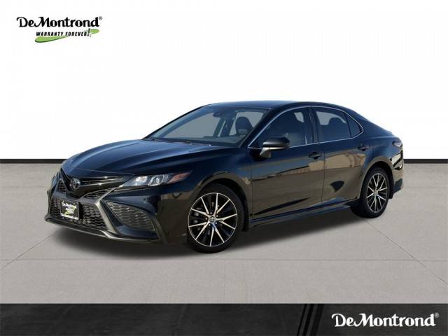 2021 Toyota Camry SE FWD photo