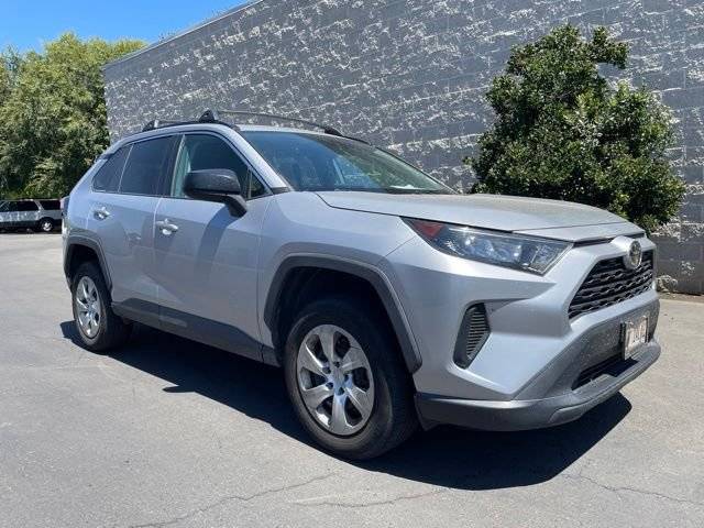 2021 Toyota RAV4 LE AWD photo
