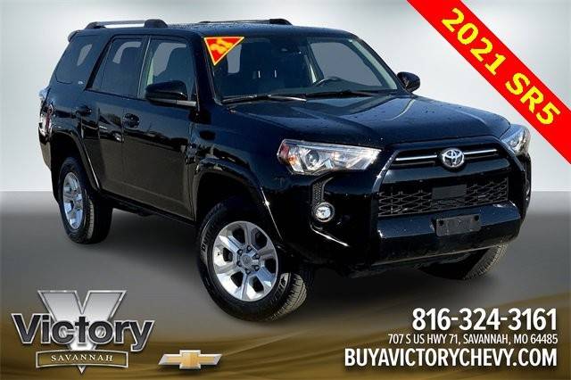 2021 Toyota 4Runner SR5 4WD photo