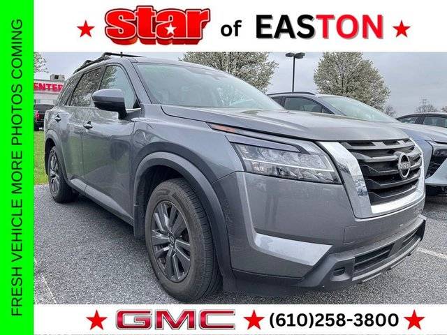2022 Nissan Pathfinder SV 4WD photo