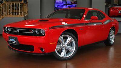 2015 Dodge Challenger R/T Plus RWD photo