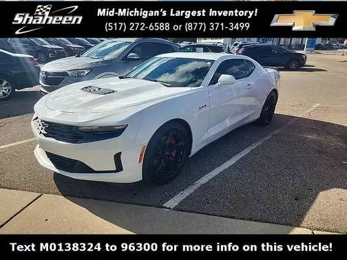 2021 Chevrolet Camaro LT1 RWD photo