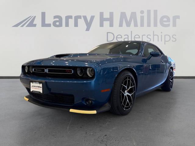 2021 Dodge Challenger R/T RWD photo
