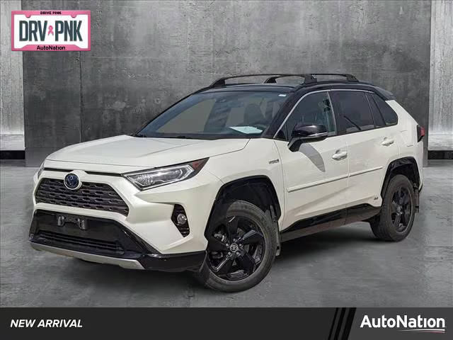 2021 Toyota RAV4 Hybrid XSE AWD photo