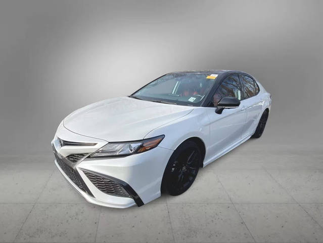 2021 Toyota Camry XSE V6 FWD photo