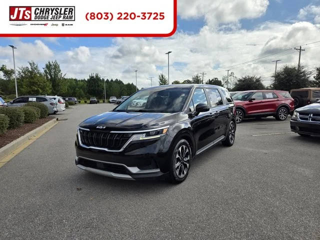 2022 Kia Carnival EX FWD photo