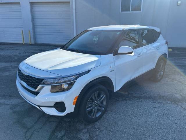 2022 Kia Seltos LX AWD photo