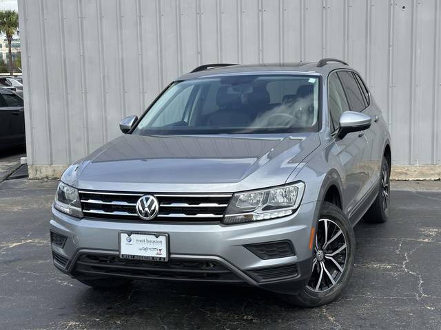 2021 Volkswagen Tiguan SE FWD photo