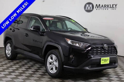 2021 Toyota RAV4 XLE AWD photo