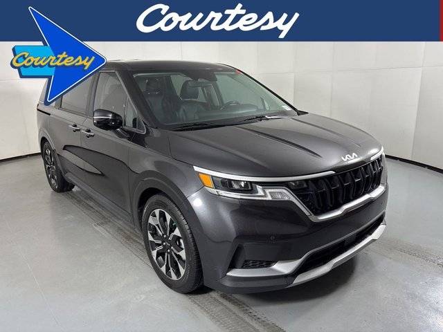 2022 Kia Carnival EX FWD photo