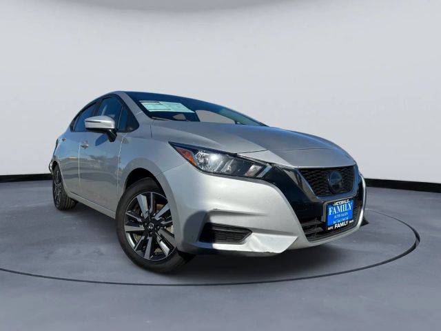 2021 Nissan Versa SV FWD photo