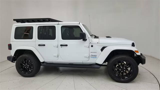 2021 Jeep Wrangler Unlimited 4xe Unlimited Sahara 4WD photo