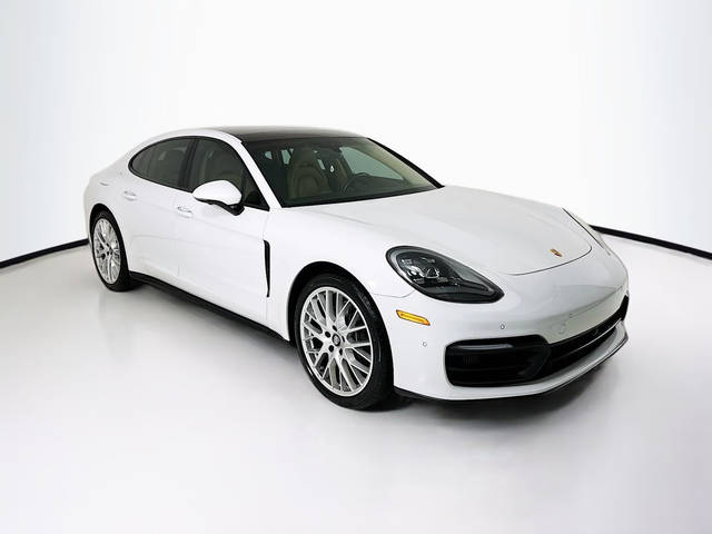 2021 Porsche Panamera 4 AWD photo