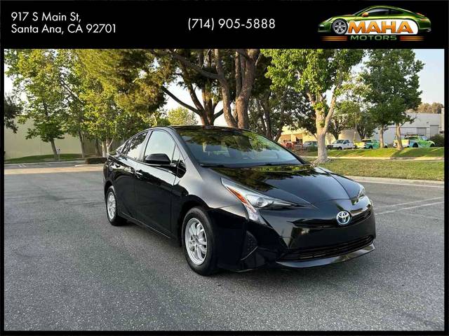 2016 Toyota Prius Three FWD photo