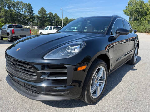 2021 Porsche Macan S AWD photo