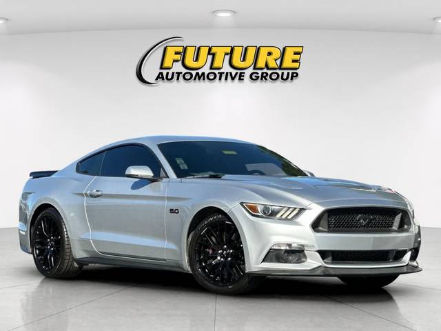 2016 Ford Mustang GT Premium RWD photo
