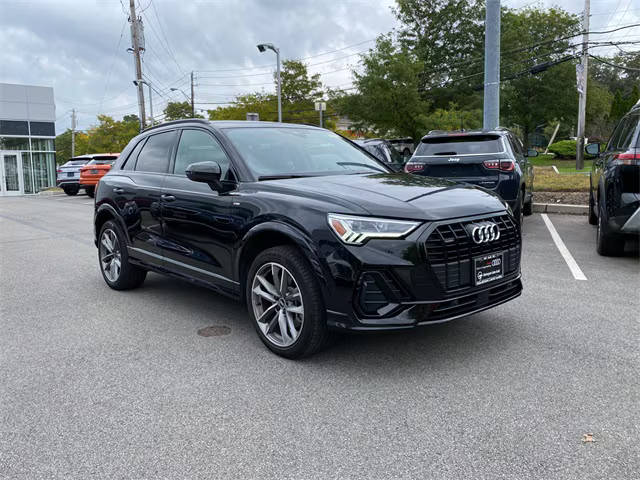 2022 Audi Q3 S line Premium Plus AWD photo