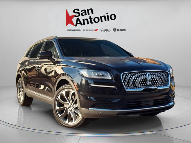 2021 Lincoln Nautilus Reserve AWD photo