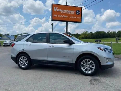 2021 Chevrolet Equinox LS FWD photo