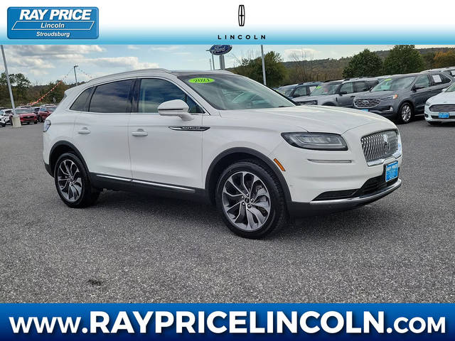 2021 Lincoln Nautilus Reserve AWD photo