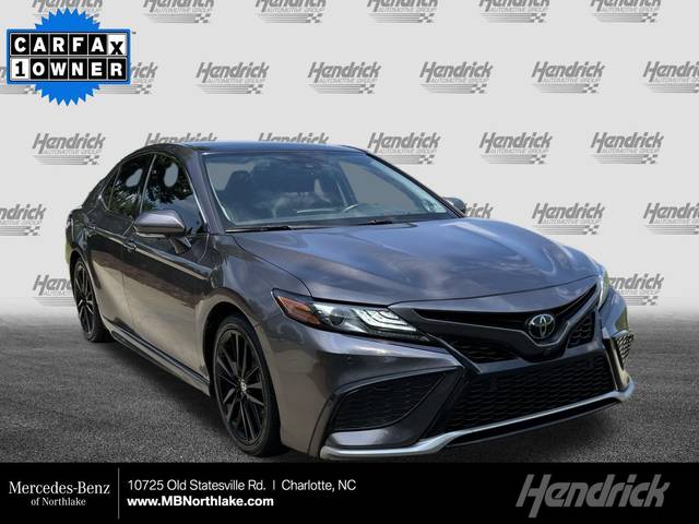 2021 Toyota Camry XSE FWD photo