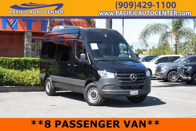 2021 Mercedes-Benz Sprinter  RWD photo