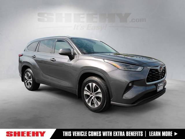 2021 Toyota Highlander XLE AWD photo