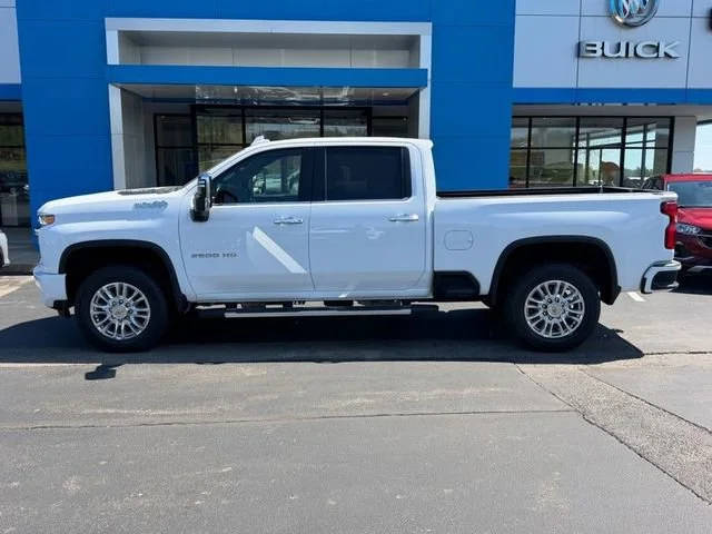 2021 Chevrolet Silverado 2500HD High Country 4WD photo