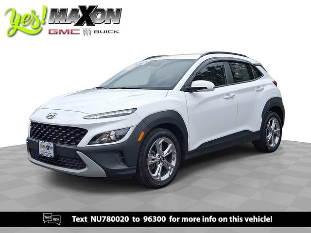 2022 Hyundai Kona SEL AWD photo