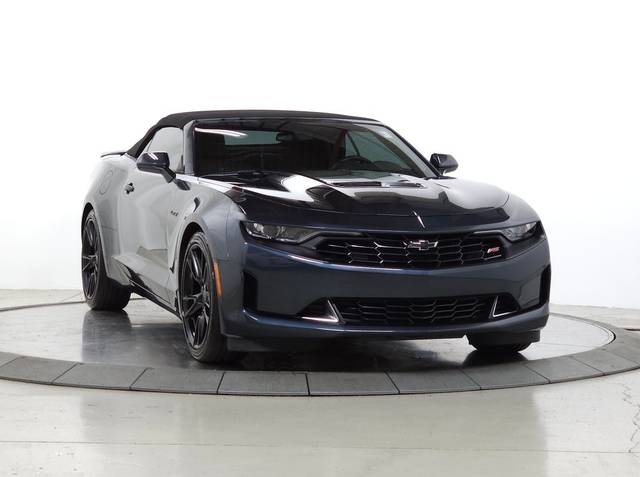 2021 Chevrolet Camaro LT1 RWD photo