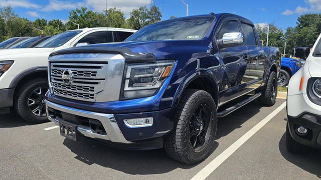 2021 Nissan Titan Platinum Reserve 4WD photo
