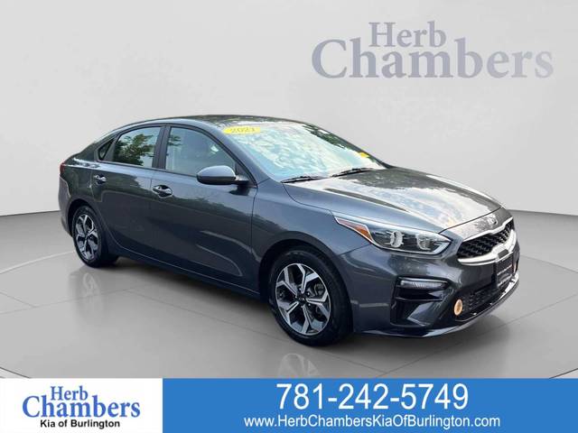 2021 Kia Forte LXS FWD photo